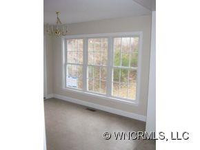 128 Sleepy Forest Drive - Photo 5
