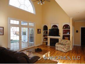 55 Glen Cove Drive - Photo 3