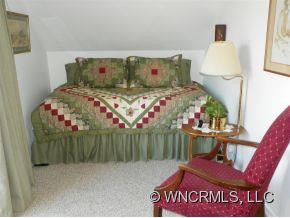 183 Sparrows Way - Photo 11