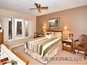 109 CLUBWOOD COURT - Photo 12