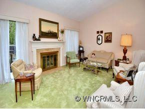 109 CLUBWOOD COURT - Photo 5