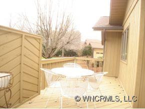 107 RED OAK DR - Photo 11