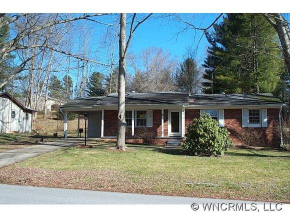 20 Pinehurst Circle