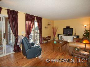 2702 MILLER LANE - Photo 2