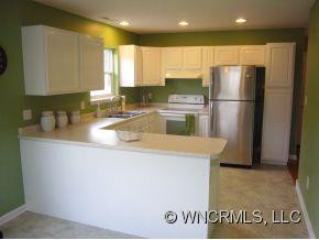 33 WORTHINGTON LANE - Photo 6