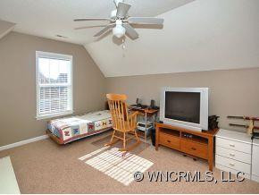 3 HADLEY PARK WAY - Photo 8