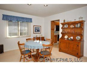 2020 Golfside Lane - Photo 4