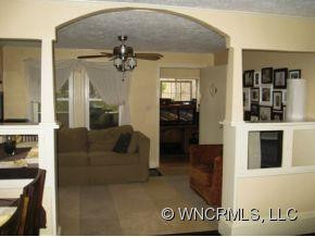 310 Oakdale - Photo 2