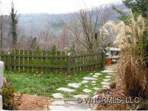 310 Oakdale - Photo 11