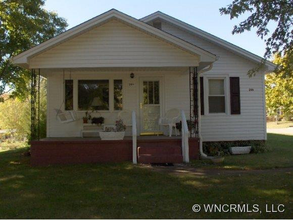 206 View St