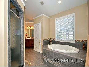 107 BERRY HILL DRIVE - Photo 14