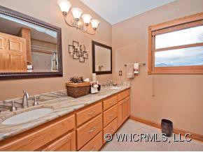 467 PRESIDENTIAL DRIVE - Photo 12