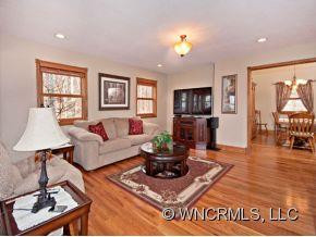 467 PRESIDENTIAL DRIVE - Photo 3