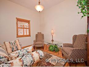 467 PRESIDENTIAL DRIVE - Photo 8