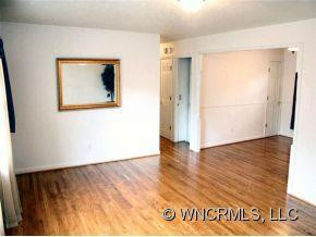 15 HICKORY DRIVE - Photo 2