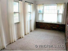 15 HICKORY DRIVE - Photo 9