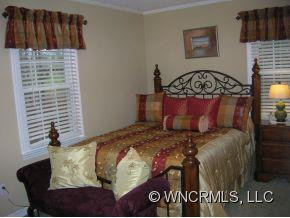 295 Holly Hills Drive - Photo 7