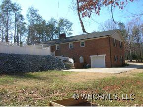 295 Holly Hills Drive - Photo 10