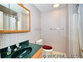 330 Sleepy Hollow - Photo 8