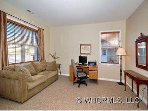 303 WILDBRIAR ROAD - Photo 3