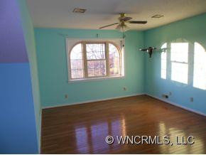 2438 Upward Road - Photo 11