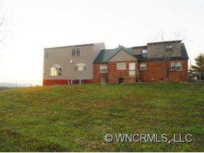 2438 Upward Road - Photo 3