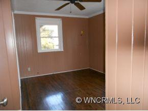 316 Crystal Spring Drive - Photo 4
