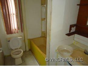210 Leigh Anne Ln - Photo 9
