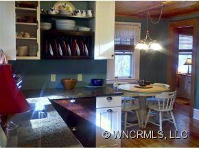 8 Farrwood Avenue - Photo 12