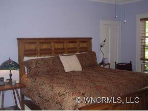 8 Farrwood Avenue - Photo 13