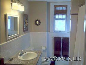 8 Farrwood Avenue - Photo 14