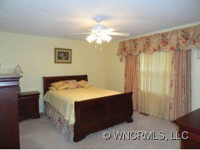 3406 Turnpike Road - Photo 8