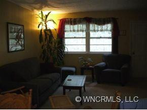 6 Spring Cove Road - Photo 3