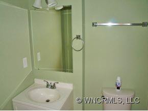 33 Fern Street - Photo 12