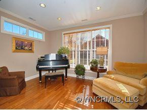 56 BUNGALOW LANE - Photo 6