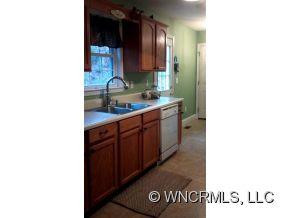 2037 Landrum Road - Photo 8
