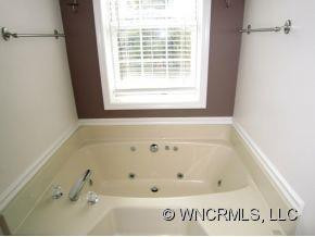 16 Azalea Terrace - Photo 14