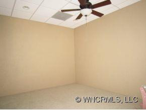 16 Azalea Terrace - Photo 17