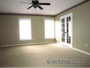 16 Azalea Terrace - Photo 10