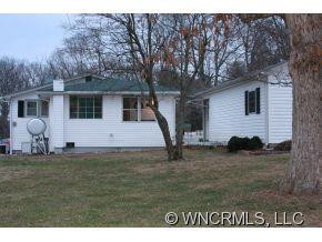310 East Walker Street - Photo 5
