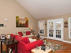 15 Hope View Road - Photo 3