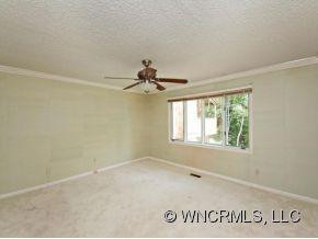 517 CROWFIELDS LANE - Photo 5