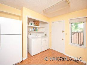215 CROWFIELDS LANE - Photo 5