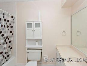 215 CROWFIELDS LANE - Photo 7