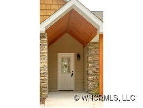 16 Jennlyn Drive - Photo 2