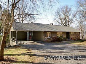 24 CRESTWOOD ROAD - Photo 2