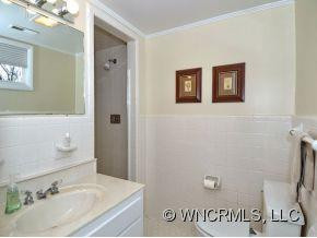 24 CRESTWOOD ROAD - Photo 16
