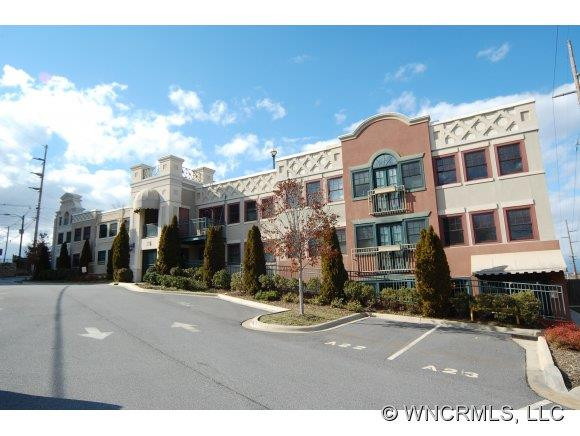 37 Hiawassee Street Unit E101