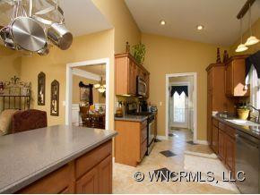29 SWEETWATER OAKS DRIVE - Photo 2