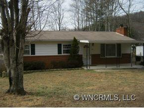 215 Northwest Drive - Photo 2